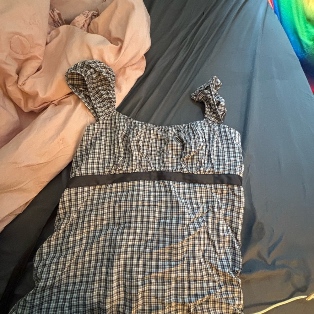 Hollister, baby doll shirt, brown, black, and white